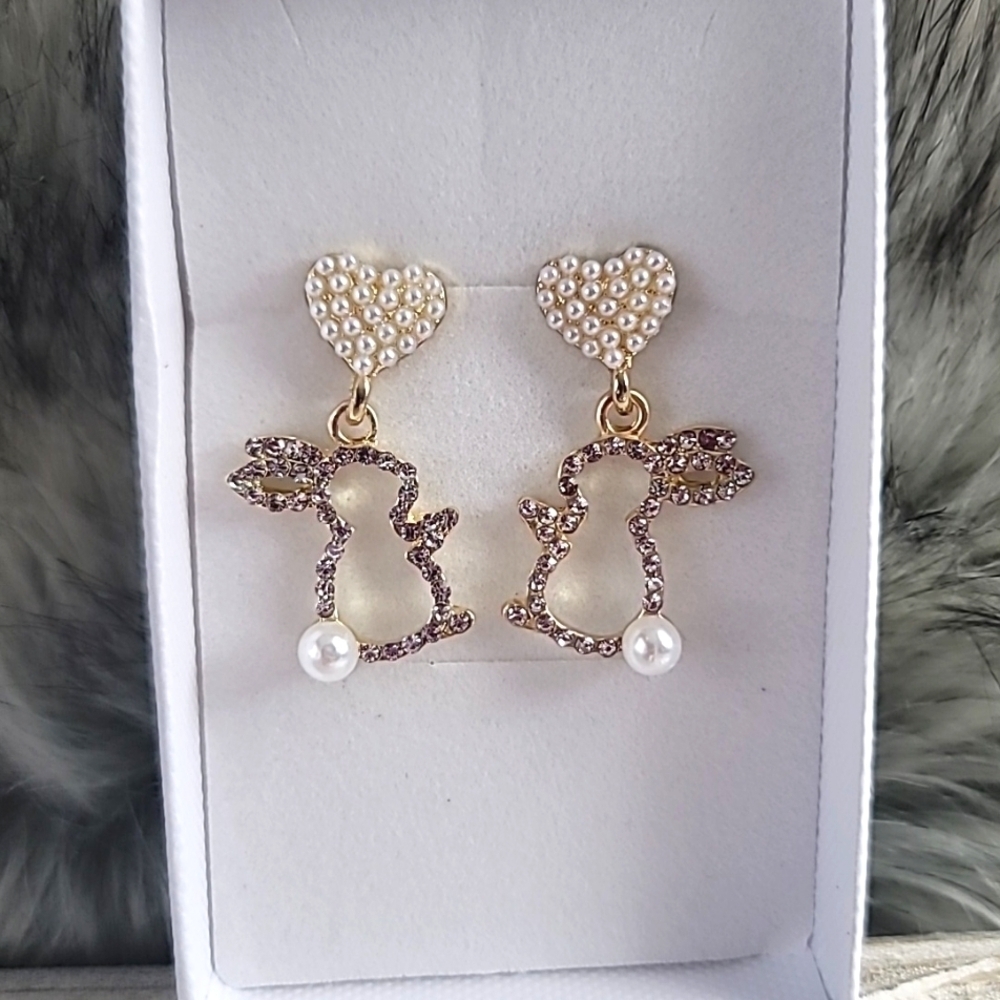 Cute Faux Pearl And Rhinestone  Rabbit Dangle Earrings